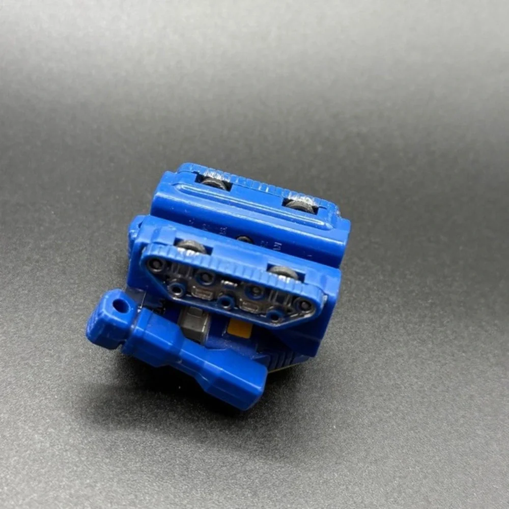 Vintage 1983 Gobots Enemy Tank MR-02 02‎ Blue Robot Bandai Vehicle Toy